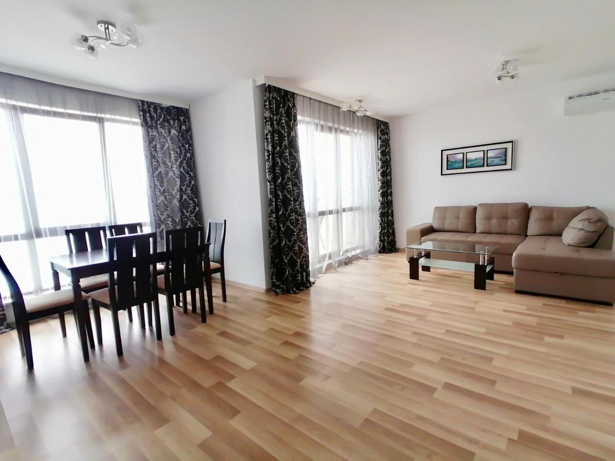 Cabacum Plaza Beach Apartments - High-Speed Wifi Aranyhomok Kültér fotó