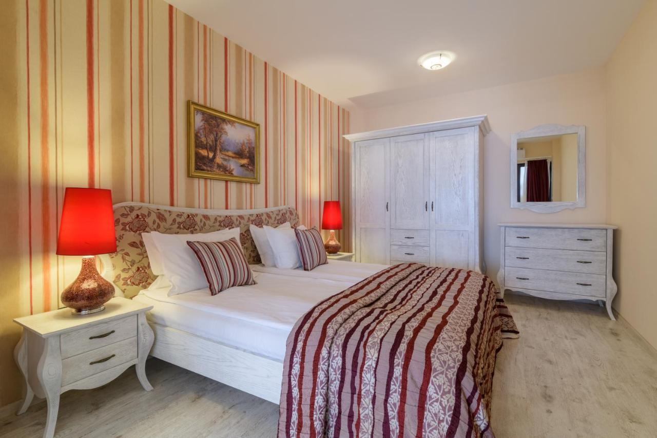 Cabacum Plaza Beach Apartments - High-Speed Wifi Aranyhomok Kültér fotó