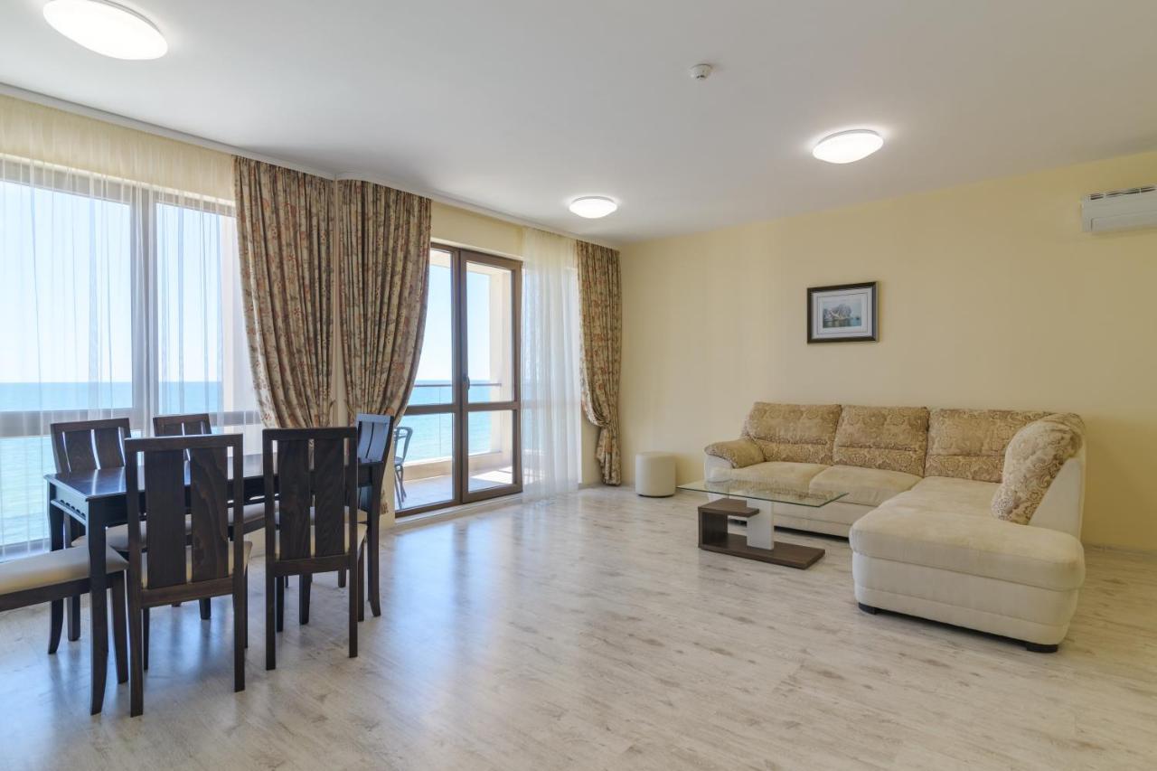 Cabacum Plaza Beach Apartments - High-Speed Wifi Aranyhomok Kültér fotó