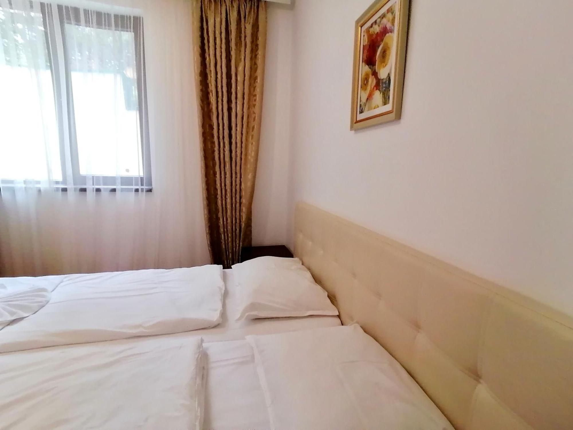 Cabacum Plaza Beach Apartments - High-Speed Wifi Aranyhomok Kültér fotó
