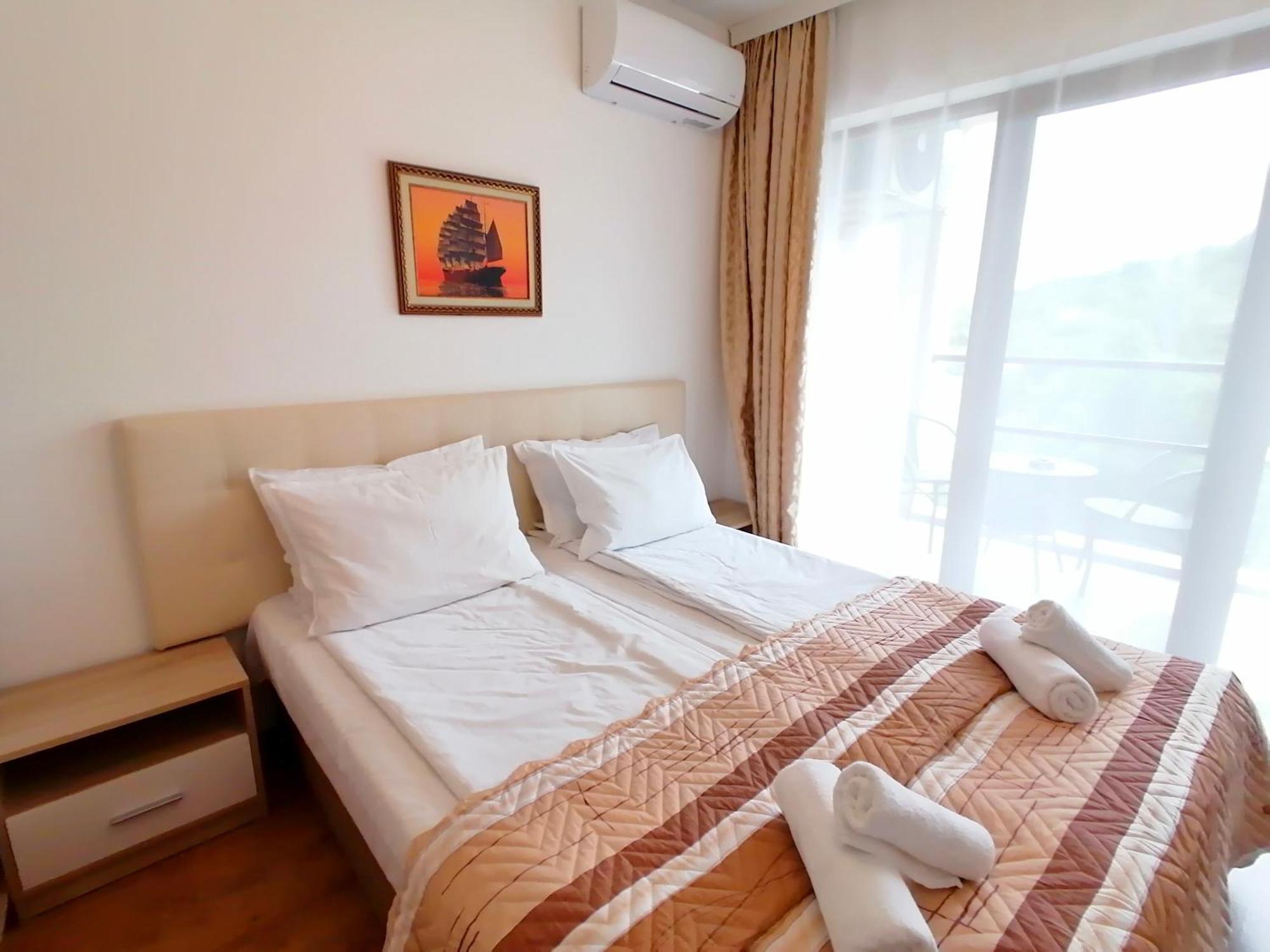 Cabacum Plaza Beach Apartments - High-Speed Wifi Aranyhomok Kültér fotó