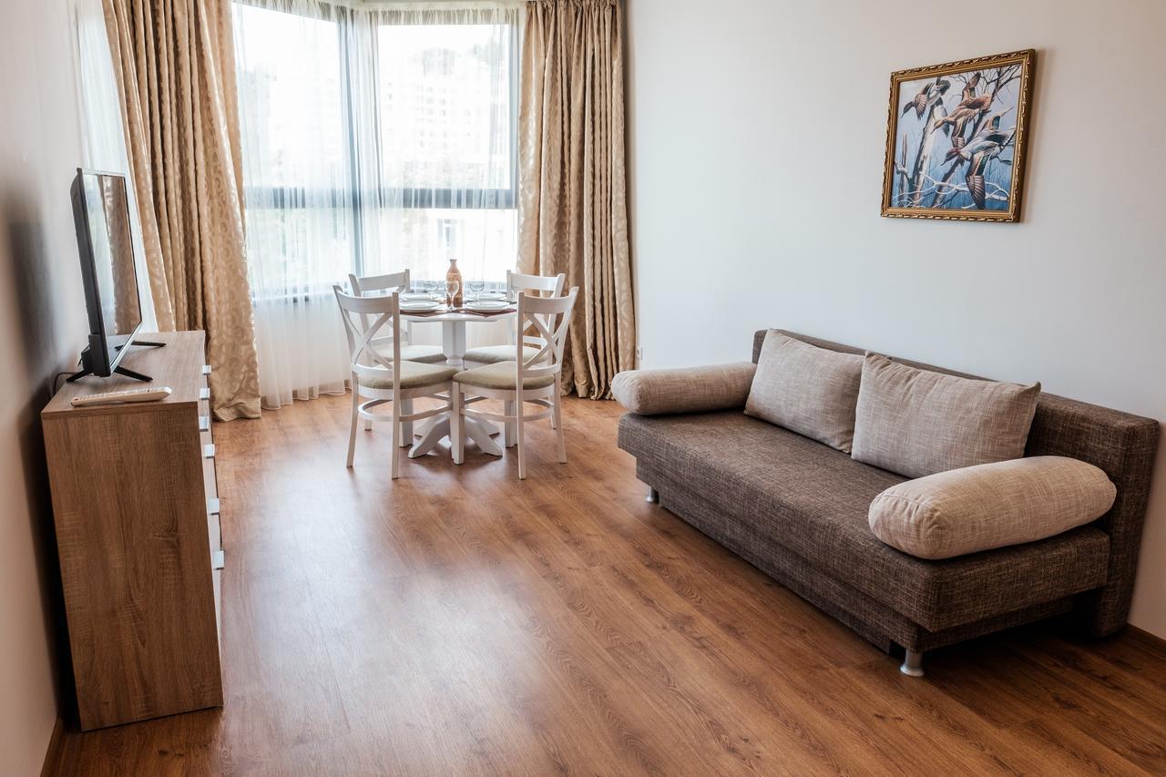 Cabacum Plaza Beach Apartments - High-Speed Wifi Aranyhomok Kültér fotó